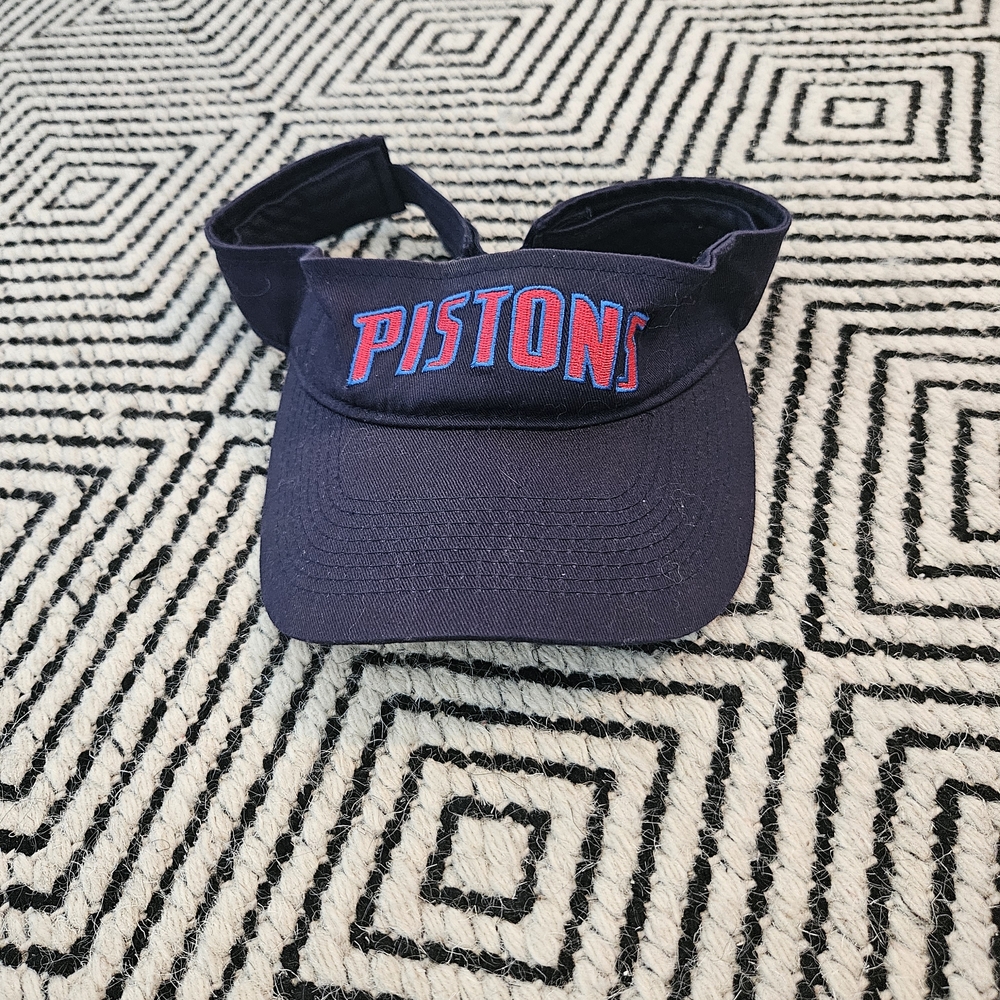 Detroit Pistons Visor - Unisex- No Flaws.  Gently Worn.